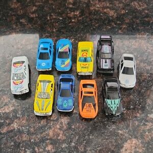 Assorted Die-Cast Toy Cars Set
